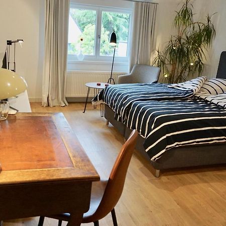 Privatzimmer Schoenfelder دوسلدورف المظهر الخارجي الصورة