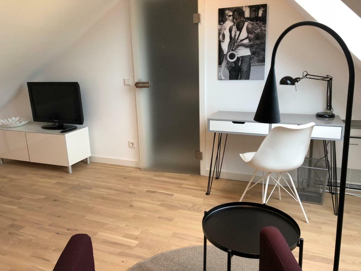 Privatzimmer Schoenfelder دوسلدورف المظهر الخارجي الصورة